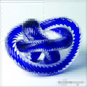 Small Glass Knot